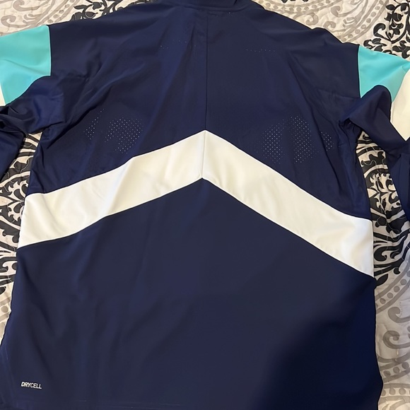 Navy blue/teal/white Puma DryCell pull over - Picture 2 of 3